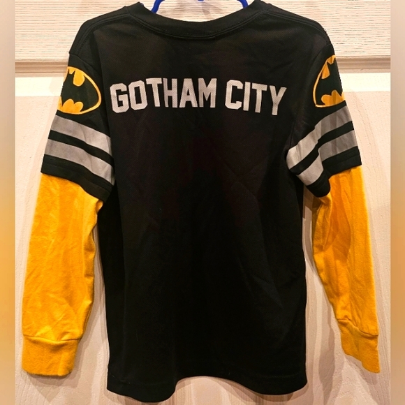 DC Comics Batman Gothem City Long Sleeve Graphic Shirt, - Picture 3 of 3